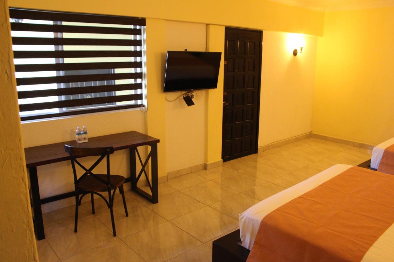 Hotel Boutique Rosa De Lima Santa Rosa de Jauregui エクステリア 写真