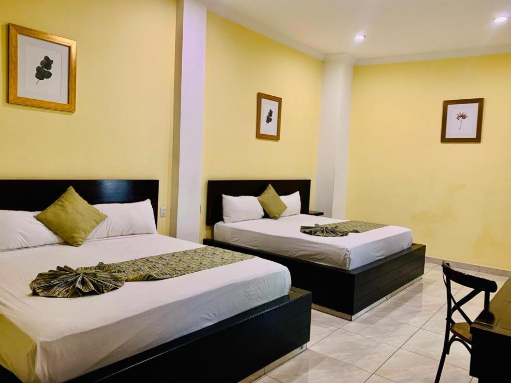 Hotel Boutique Rosa De Lima Santa Rosa de Jauregui エクステリア 写真