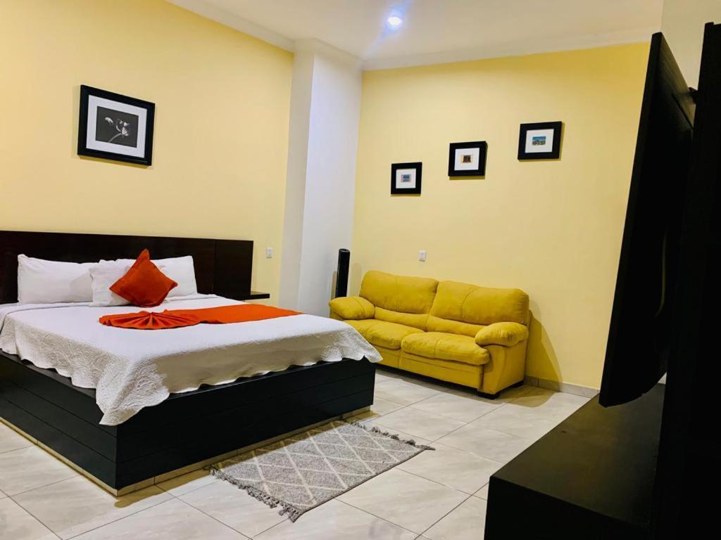 Hotel Boutique Rosa De Lima Santa Rosa de Jauregui エクステリア 写真